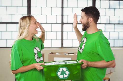 Eco-friendly disposal during flat clearance